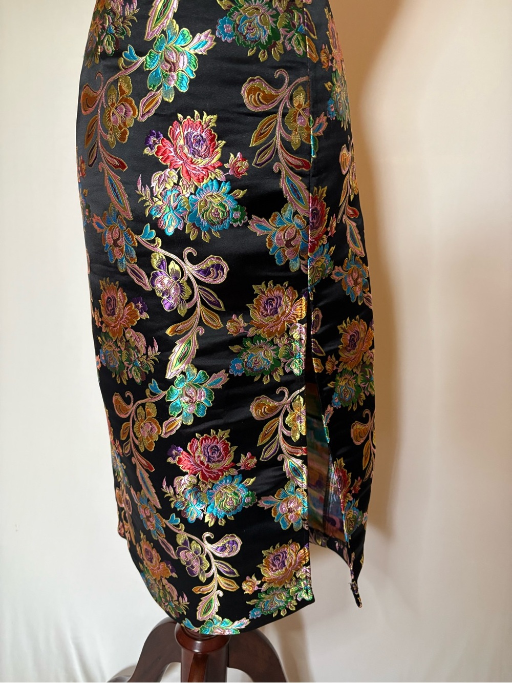 Olia Gianni Strapless Embroidered Floral Midi Dress with Front Slit Size M - Picture 6 of 10